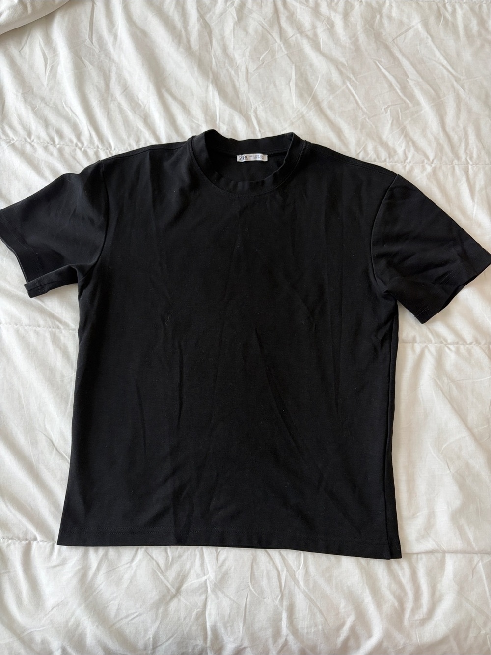 ZARA Black Crewneck T-Shirt thick cotton